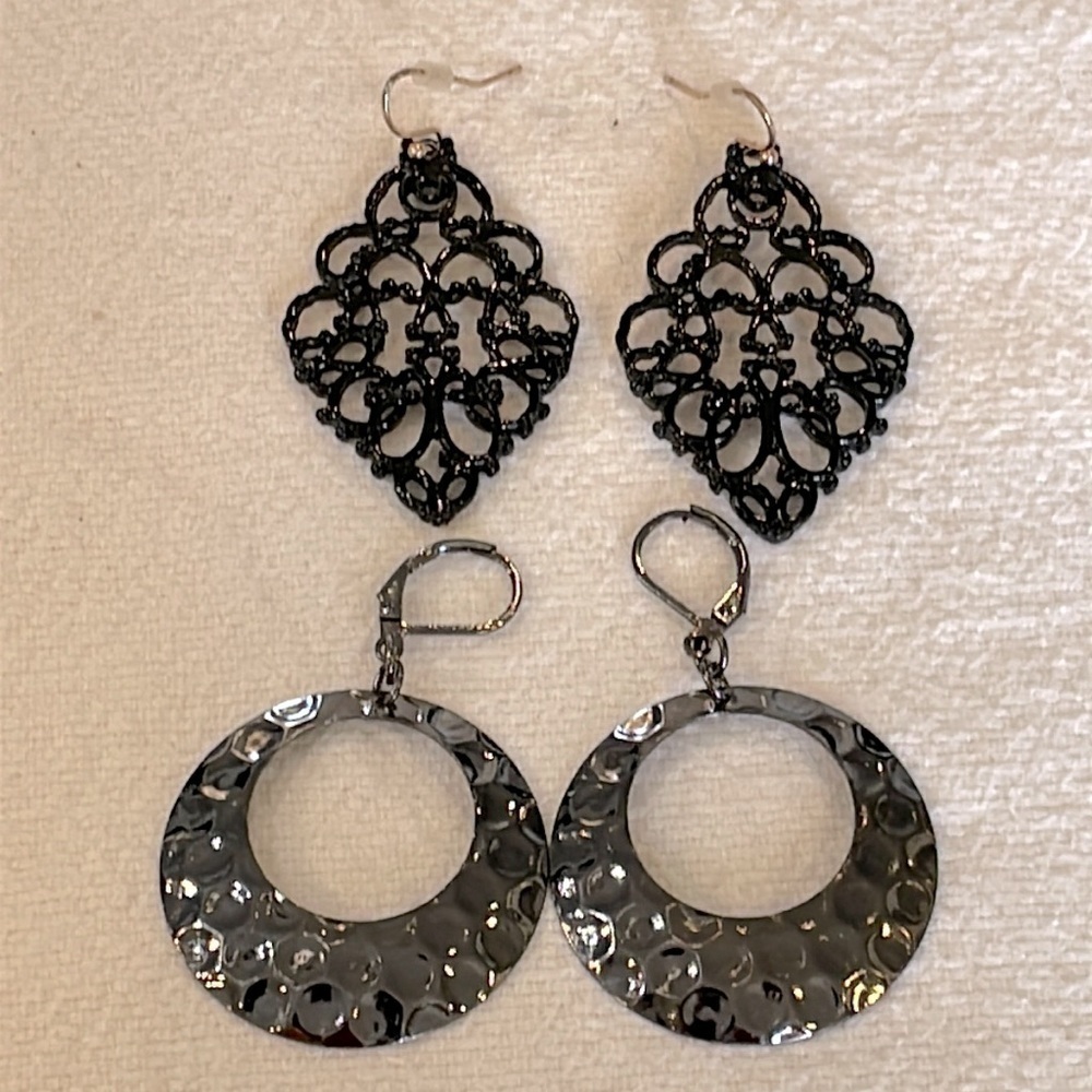 💐5/25 black dark silver open circle 2 pair bundle lot trendy earrings - Picture 1 of 7